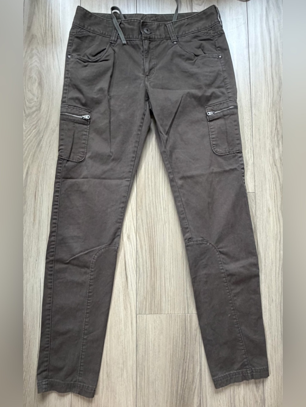 Athleta Pants 10(?) Olive Green Nopa Cargo stretch Pants
